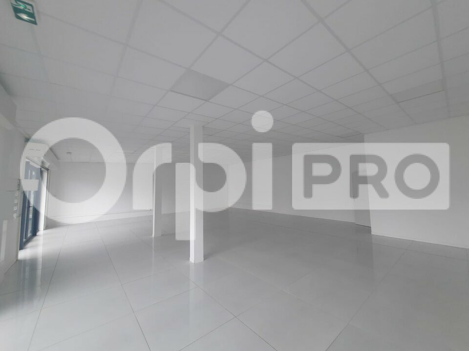 ORPI GCI LOCATION-LOCAL COMMERCIAL-CAYENNE-97