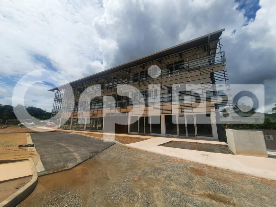 ORPI GCI LOCATION-LOCAL COMMERCIAL-MATOURY-97