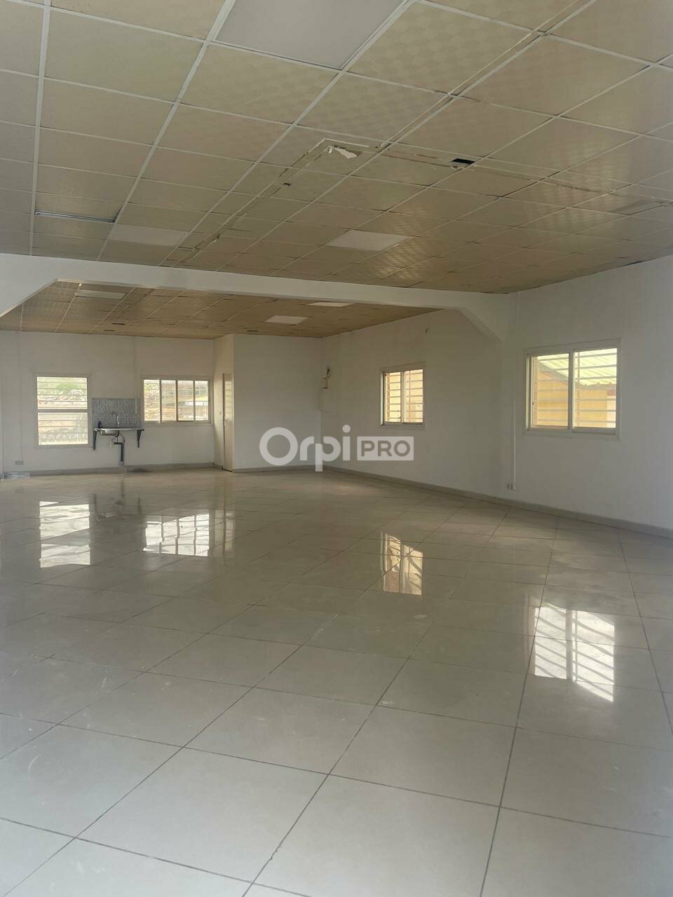 ORPI IMMO976 PATRIMOINE ET CONSEIL LOCATION-BUREAUX-MAMOUDZOU-97