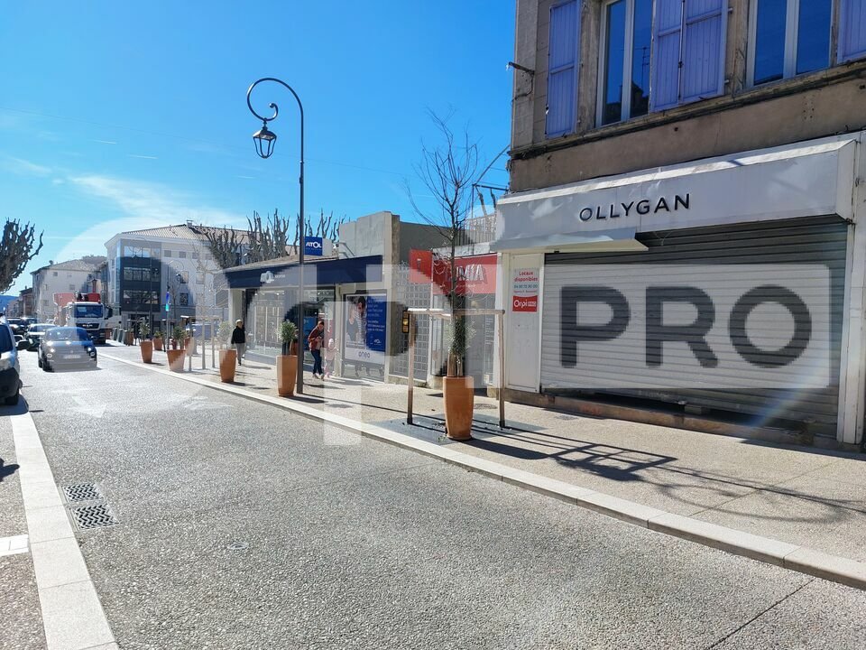 ORPI AGENCE R BASSANELLI LOCATION-LOCAL COMMERCIAL-MANOSQUE-04