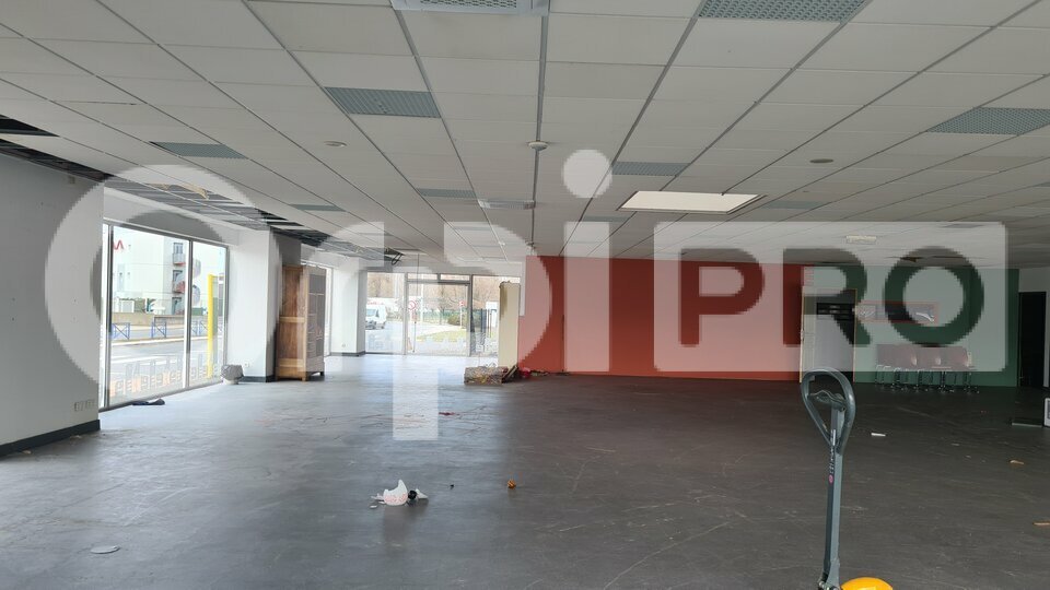 ORPI PROMISSIMO LOCATION-LOCAL COMMERCIAL-MONTLUCON-03