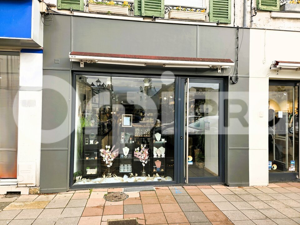 ORPI NA AND CO IMMOBILIER LOCATION-LOCAL COMMERCIAL-SOISSONS-02