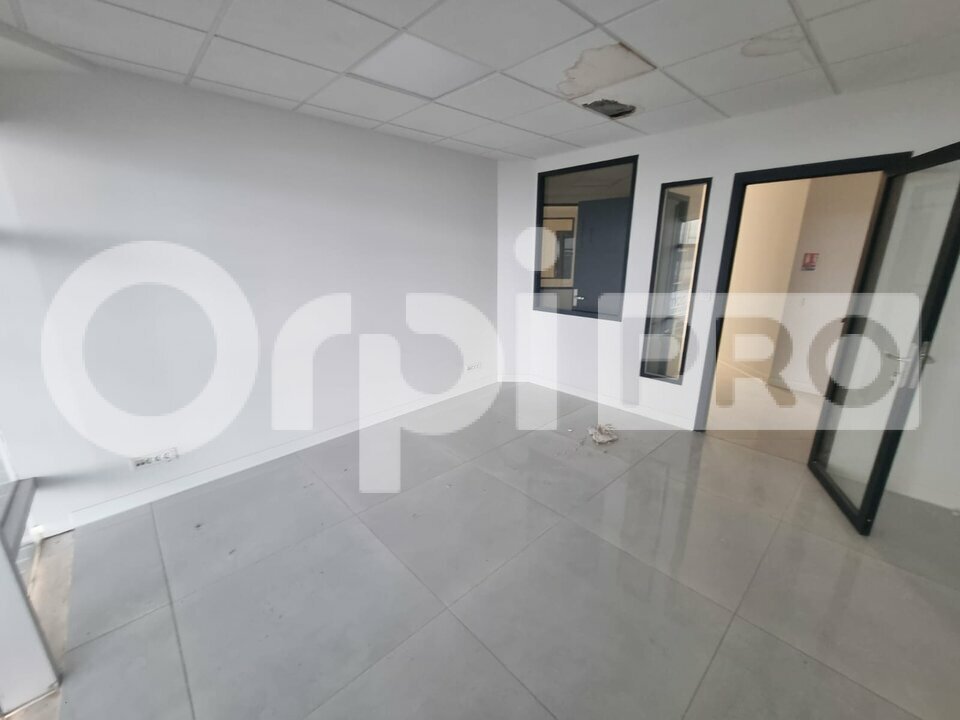 ORPI AGENCE BOUTAREL LOCATION-BUREAUX-BAIE_MAHAULT-97