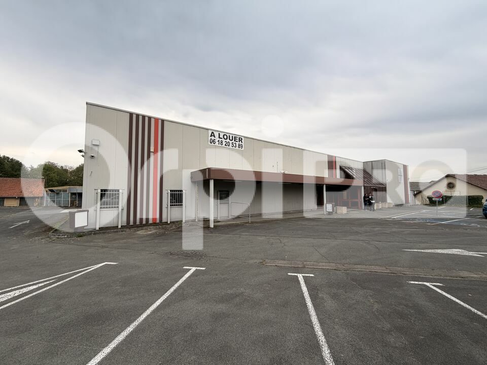 ORPI GAMBETTA IMMOBILIER VENTE-LOCAL COMMERCIAL-ROCHECHOUART-87