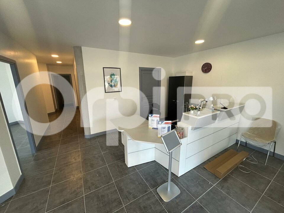 ORPI IMMO ENTRE PRO LOCATION-LOCAL COMMERCIAL-BREUILLET-91
