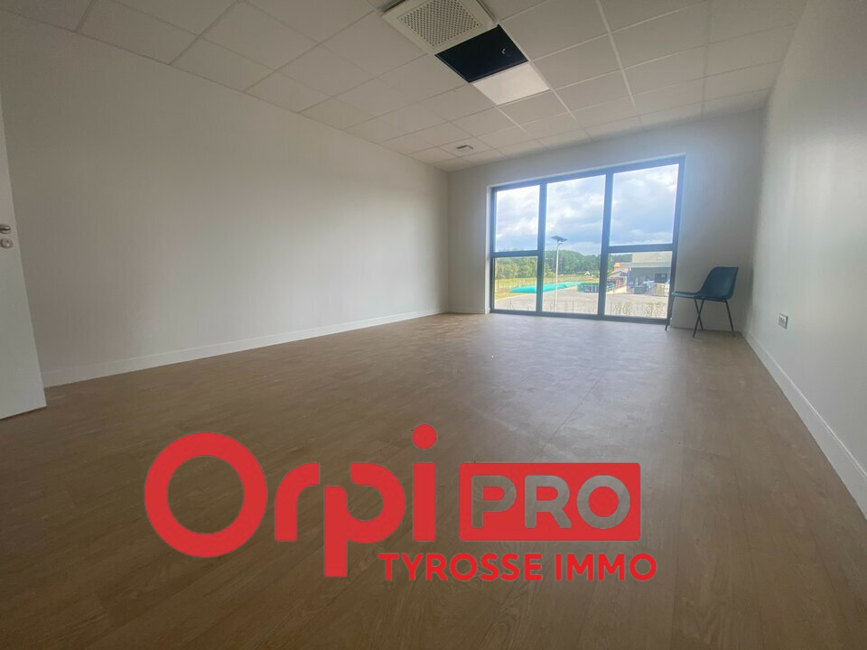 ORPI TYROSSE IMMOBILIER PRO-PCI VENTE-BUREAUX-ANGRESSE-40
