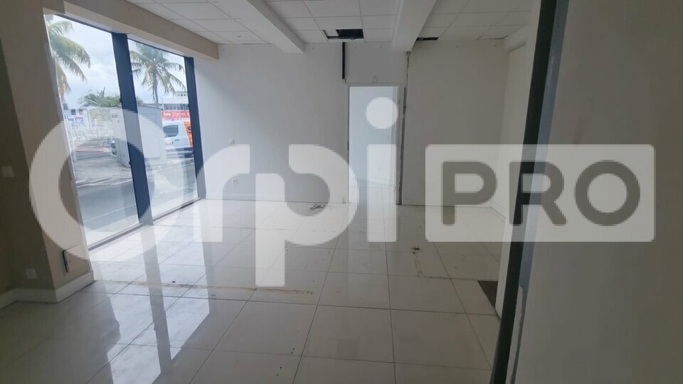 ORPI AGENCE BOUTAREL LOCATION-BUREAUX-BAIE_MAHAULT-97