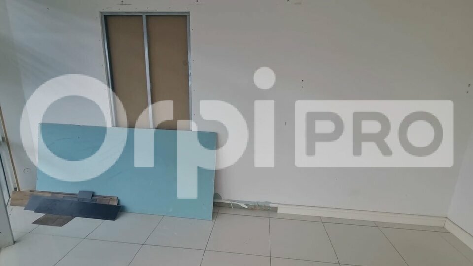 ORPI AGENCE BOUTAREL LOCATION-LOCAL COMMERCIAL-BAIE_MAHAULT-97