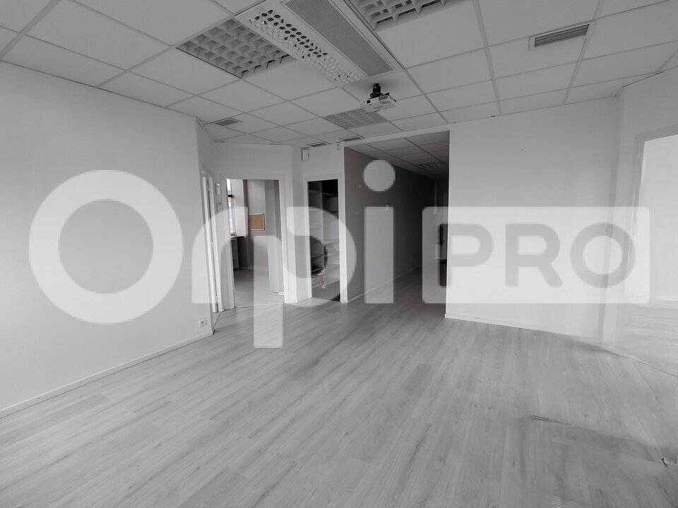 ORPI PRESQUILE FONCIER IMMOBILIER  LOCATION-BUREAUX-GUERANDE-44