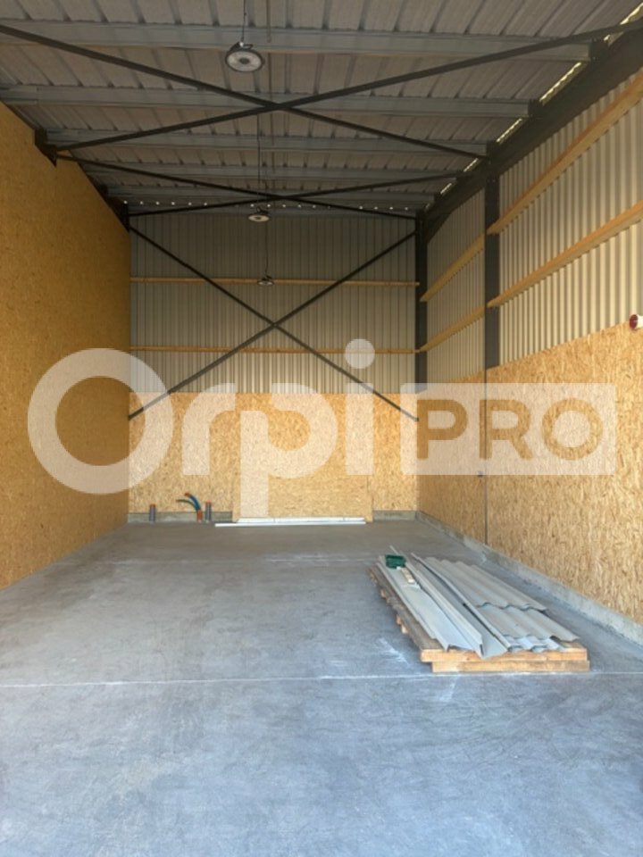 ORPI IMMTIM CABINET CHANDEAU LOCATION-ENTREPOT-SAINTE_SOULLE-17