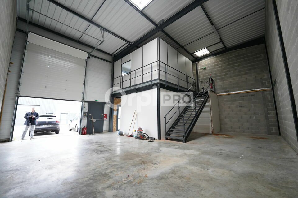 ORPI MYRIAD CONSEIL LOCATION-LOCAL D'ACTIVITE-GENAY-69