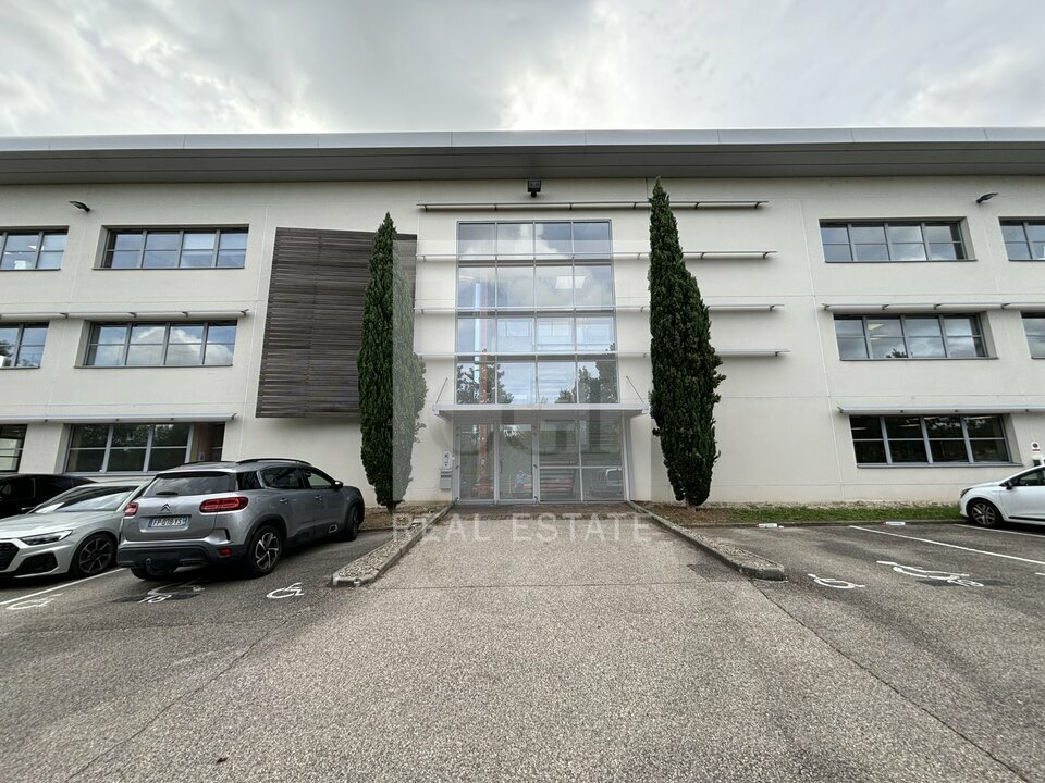 CGI LYON LOCATION-BUREAUX-SAINT_GENIS_LAVAL-69