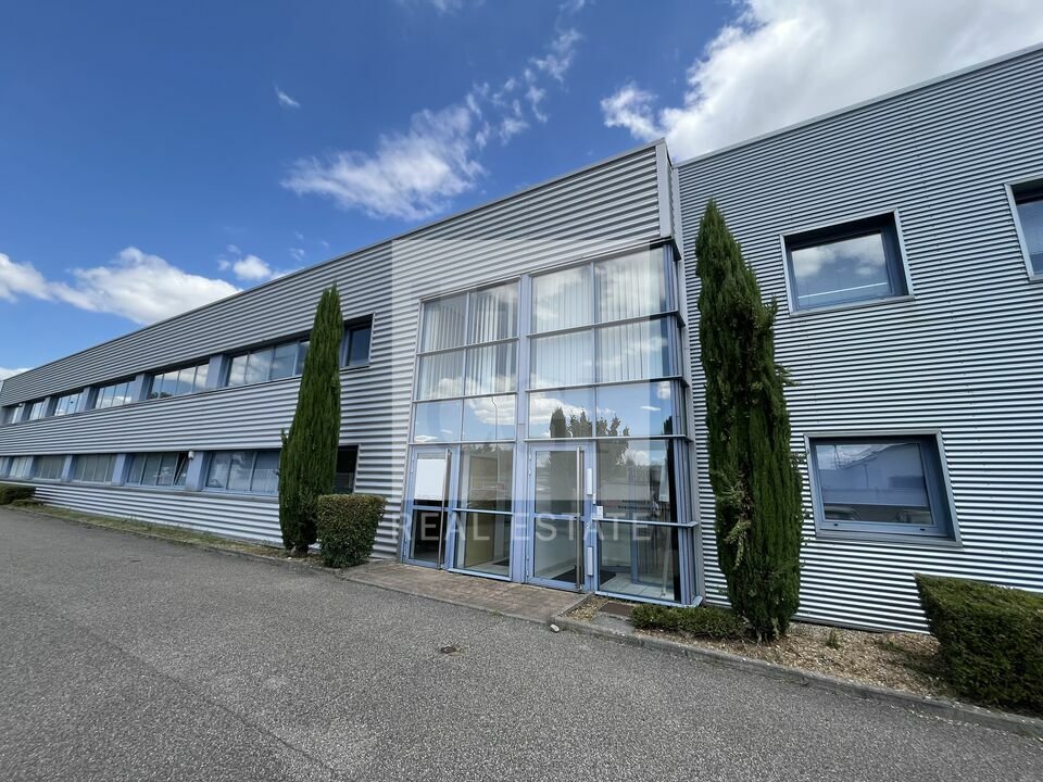 CGI LYON LOCATION-BUREAUX-MIRIBEL-01