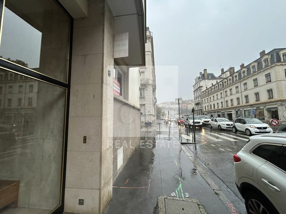 CGI LYON LOCATION-BUREAUX-LYON_6-69