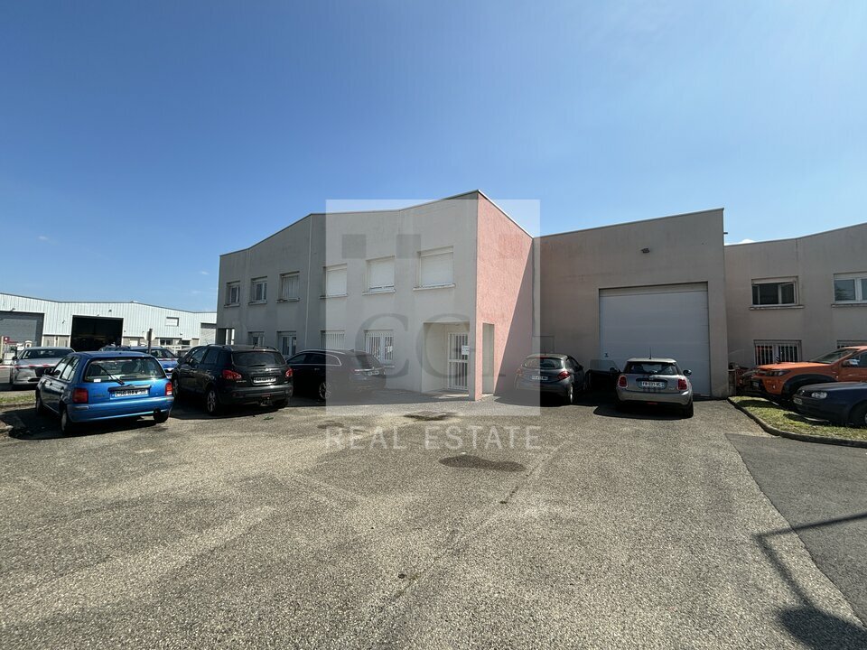 CGI LYON LOCATION-LOCAL D'ACTIVITE-GENAS-69