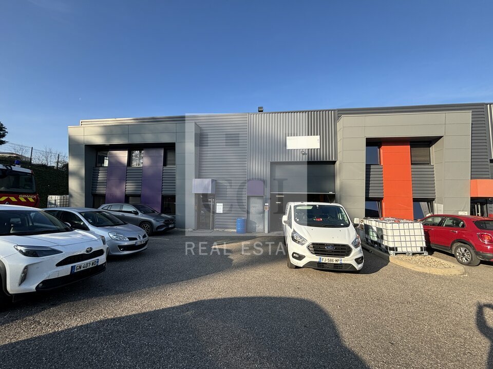 CGI LYON LOCATION-LOCAL D'ACTIVITE-VENISSIEUX-69