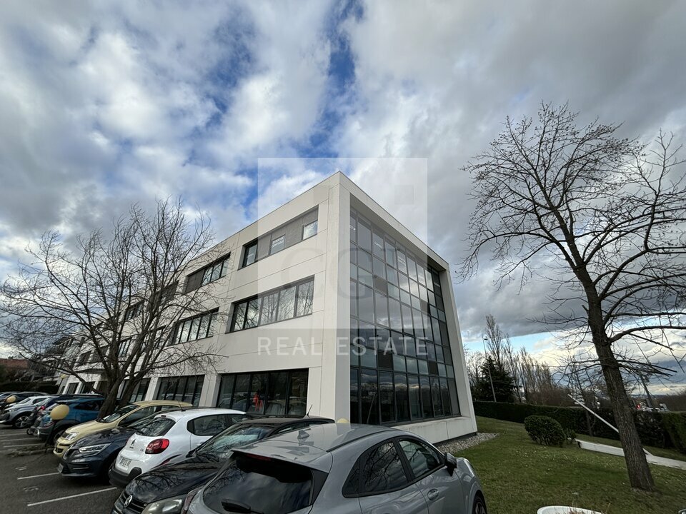 CGI LYON LOCATION-BUREAUX-BRON-69