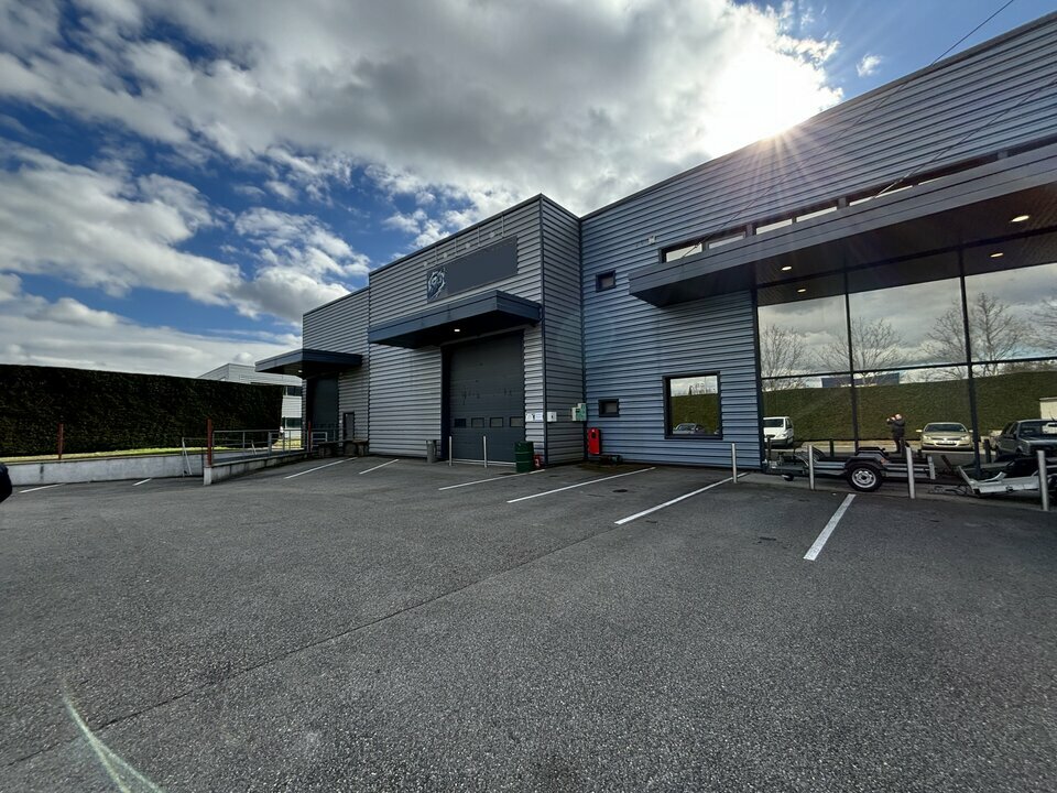 CGI LYON LOCATION-BUREAUX-SAINT_QUENTIN_FALLAVIER-38
