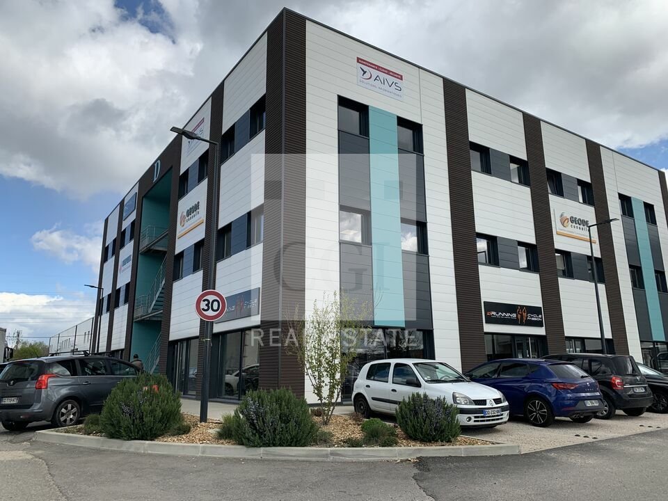 CGI LYON VENTE-LOCAL COMMERCIAL-GENAY-69