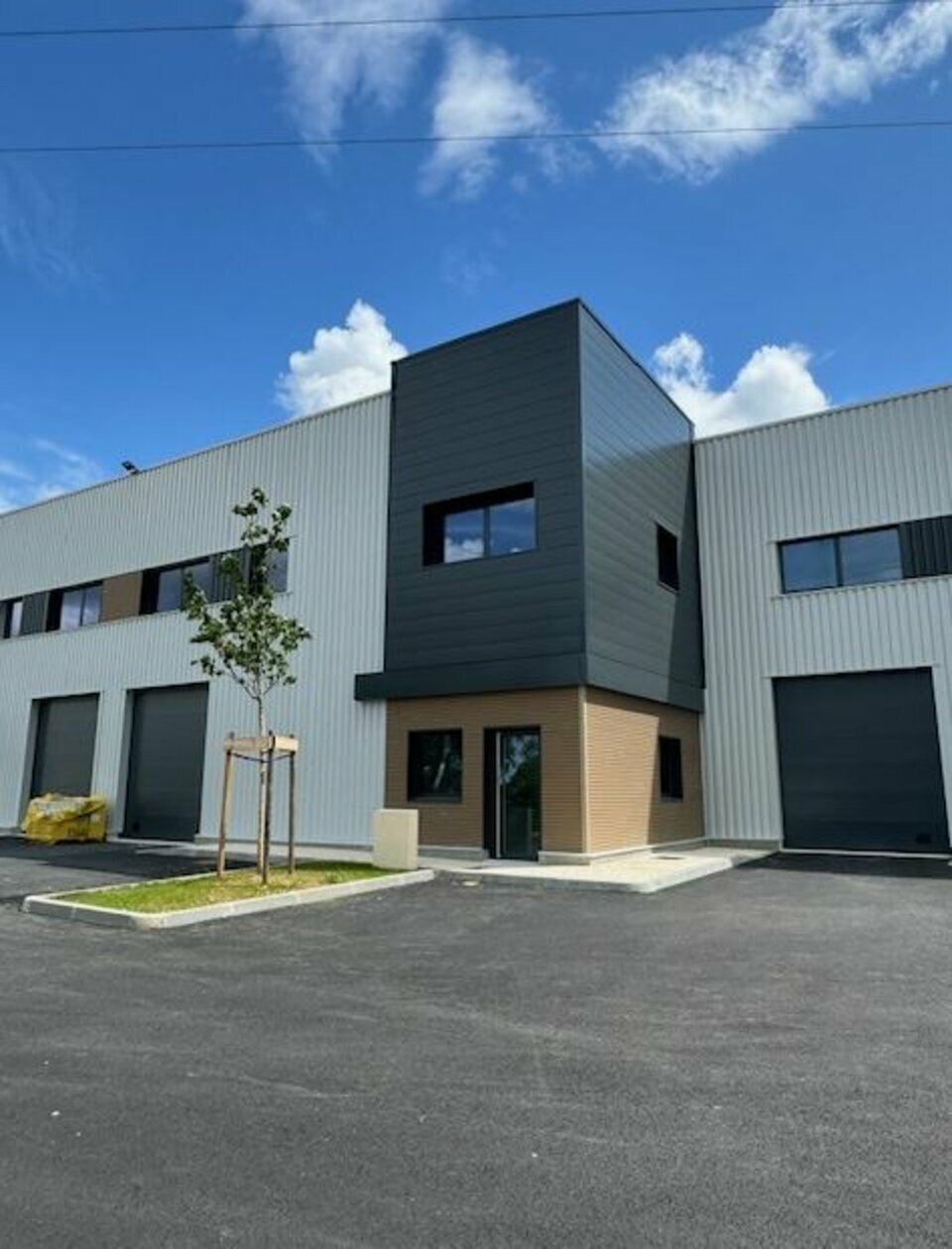 CGI LYON VENTE-LOCAL D'ACTIVITE-LA_TOUR_DE_SALVAGNY-69