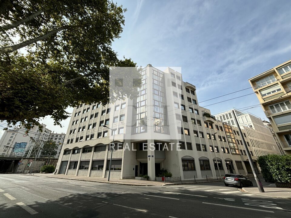 CGI LYON LOCATION-BUREAUX-LYON_6-69