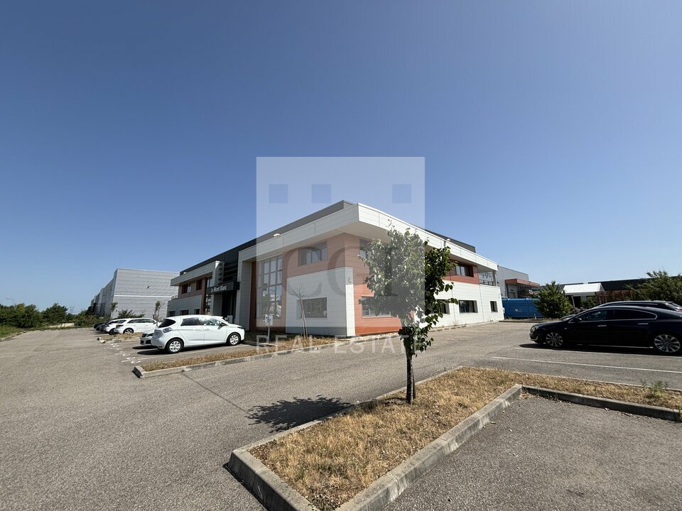 CGI LYON LOCATION-LOCAL D'ACTIVITE-MEYZIEU-69