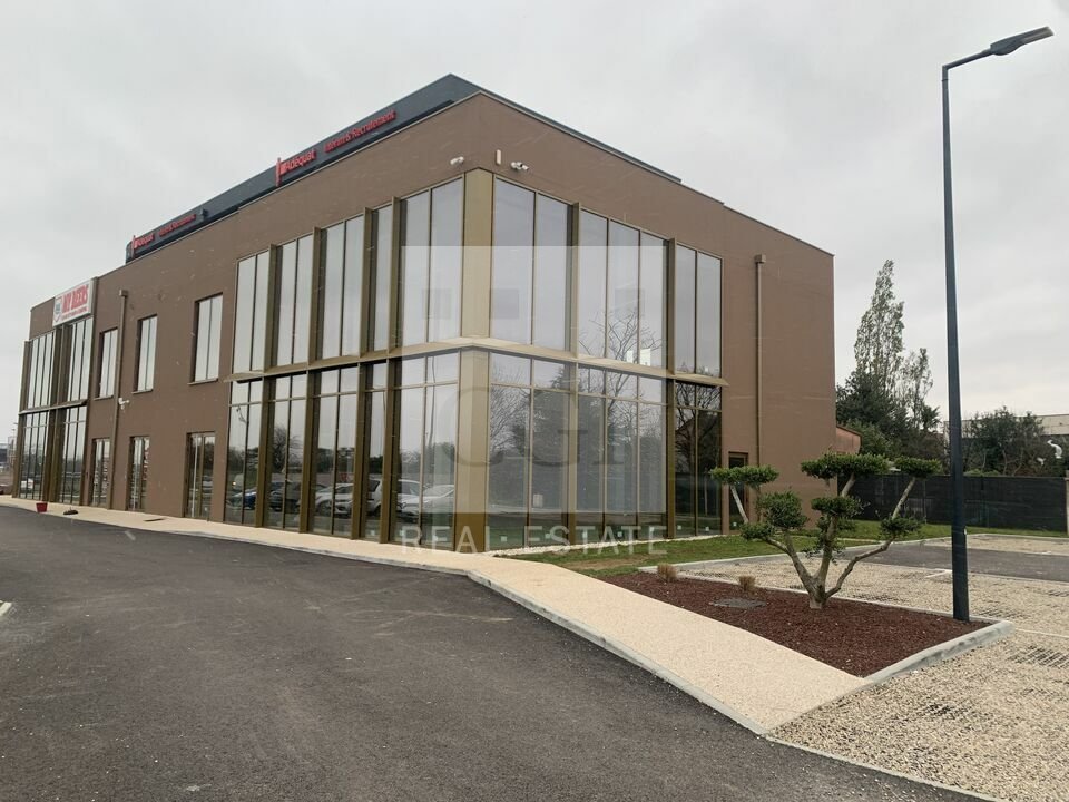 CGI LYON LOCATION-LOCAL COMMERCIAL-MEYZIEU-69
