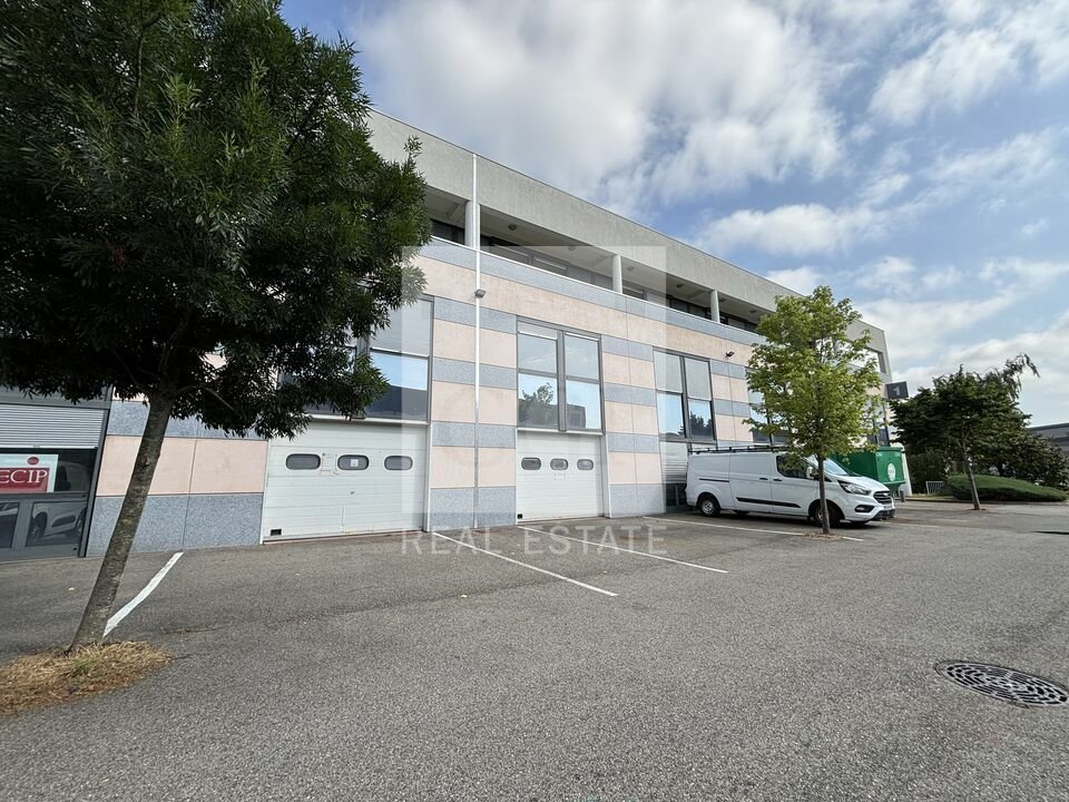 CGI LYON LOCATION-LOCAL D'ACTIVITE-SAINT_QUENTIN_FALLAVIER-38