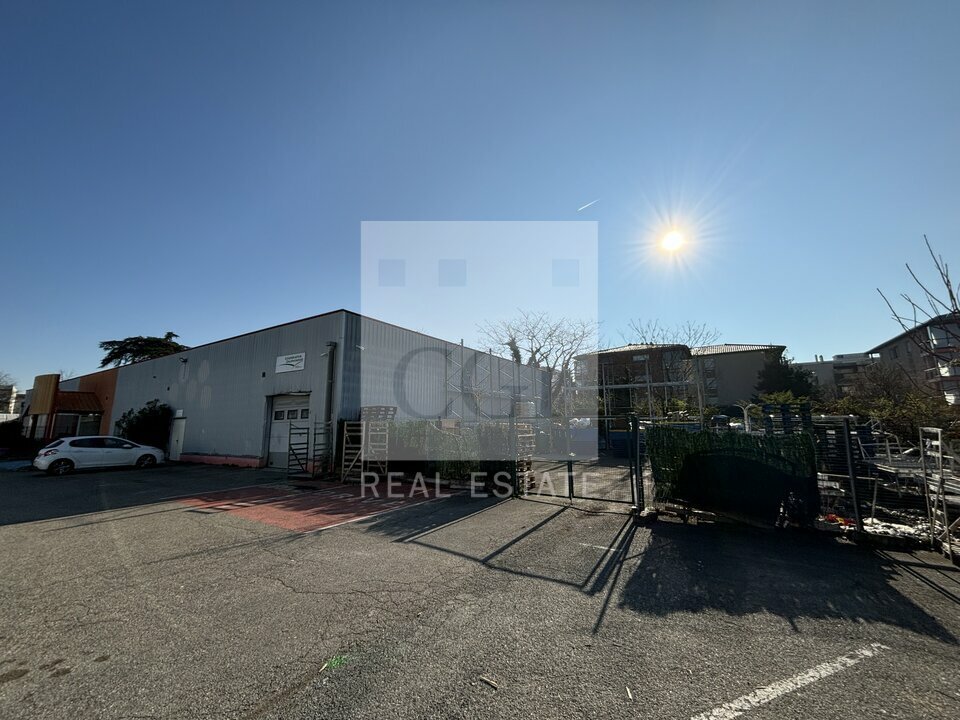 CGI LYON LOCATION-LOCAL COMMERCIAL-SAINT_PRIEST-69
