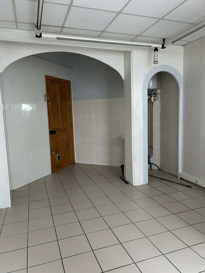 ARTHUR LOYD VICHY VENTE-LOCAL COMMERCIAL-VICHY-03