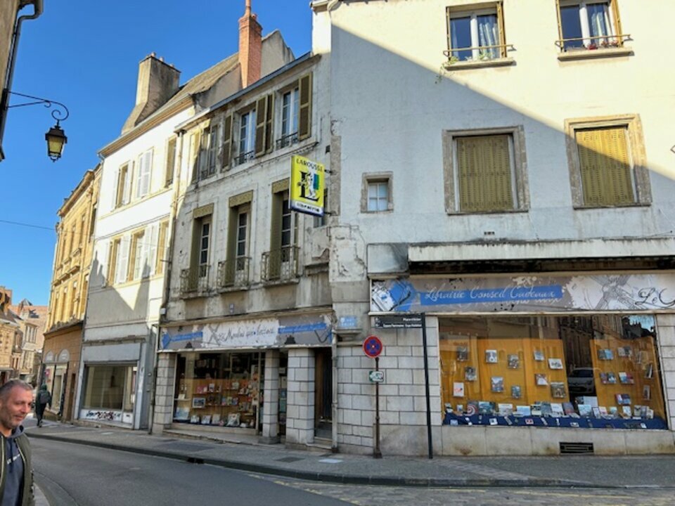 ARTHUR LOYD VICHY VENTE-LOCAL COMMERCIAL-MOULINS-03
