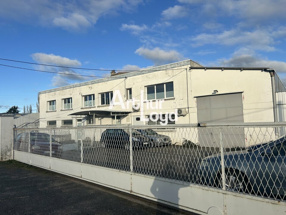 ARTHUR LOYD VICHY LOCATION-LOCAL D'ACTIVITE-MONTLUCON-03