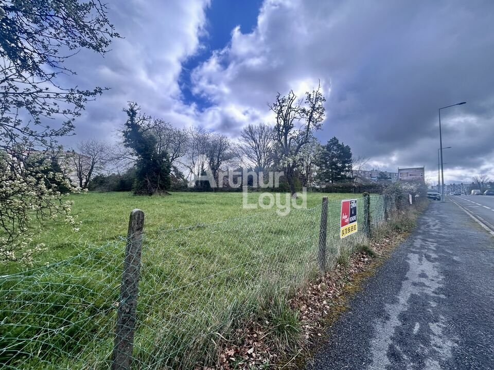 ARTHUR LOYD VICHY VENTE-TERRAIN-MONTLUCON-03