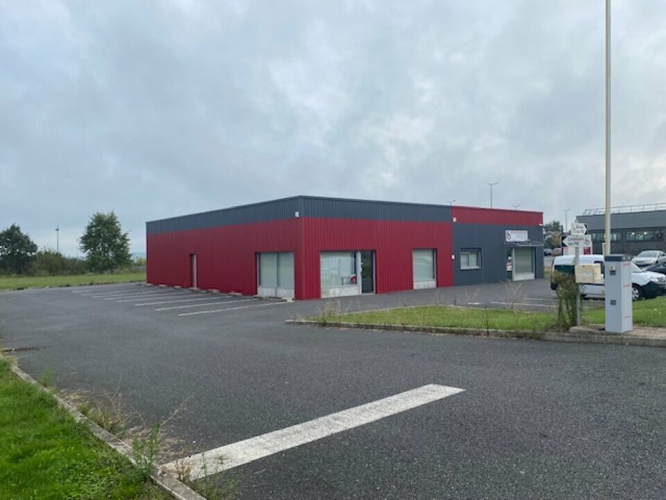 ARTHUR LOYD VICHY VENTE-LOCAL COMMERCIAL-LAPALISSE-03