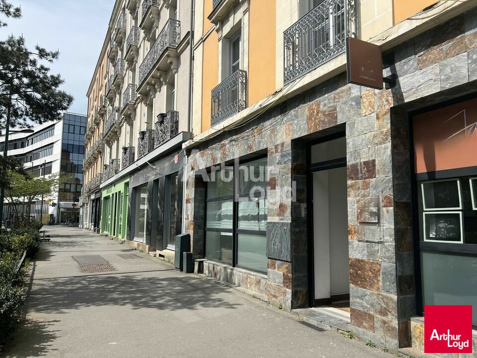 ARTHUR LOYD RENNES LOCATION-BUREAUX-RENNES-35