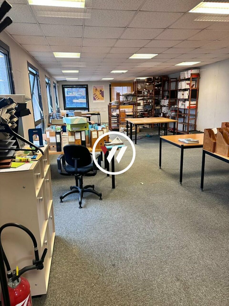WIT VENTE-BUREAUX-VILLIERS_LE_BEL-95