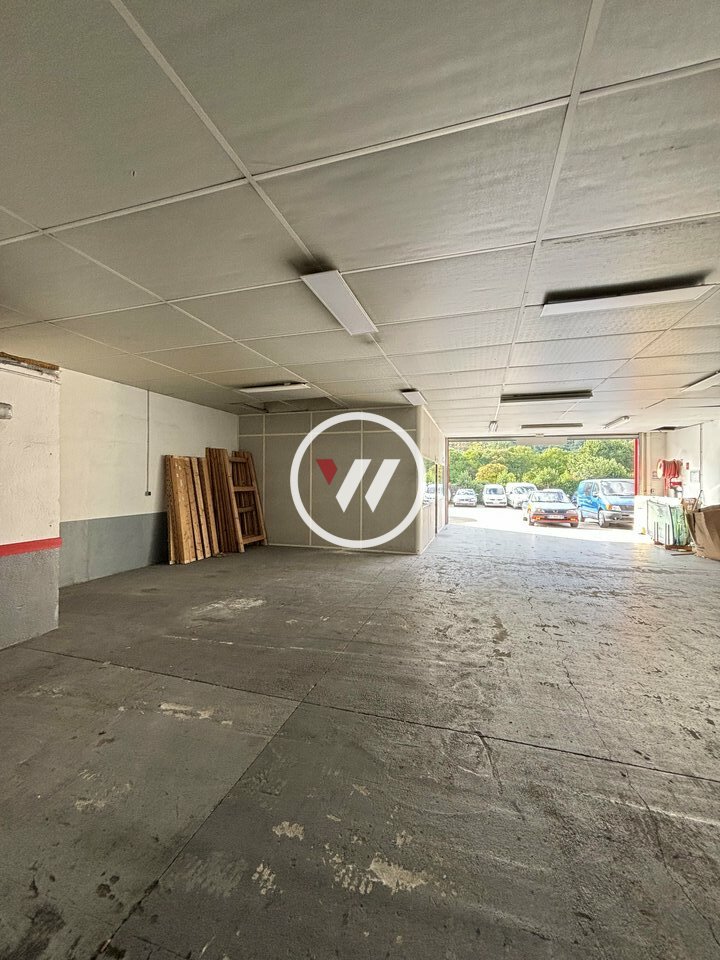 WIT LOCATION-ENTREPOT-GEMENOS-13