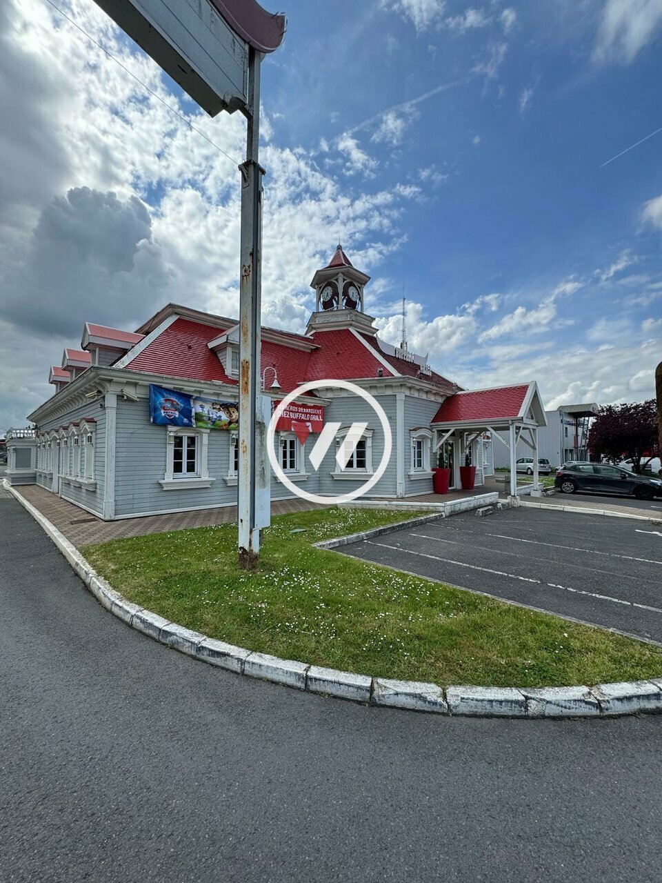 WIT LOCATION-LOCAL COMMERCIAL-PIERRELAYE-95
