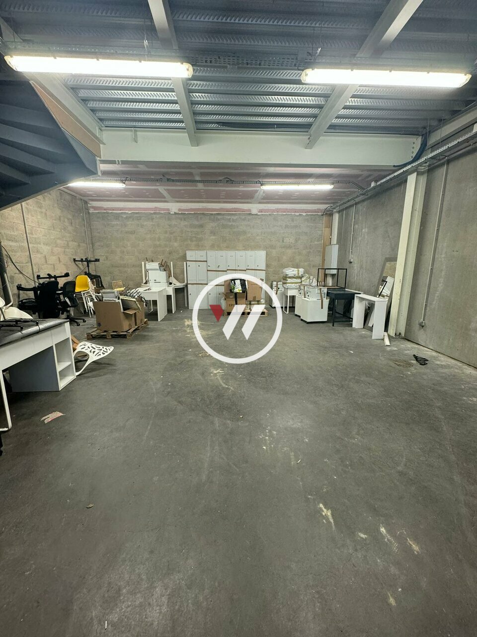 WIT LOCATION-ENTREPOT-DEUIL_LA_BARRE-95
