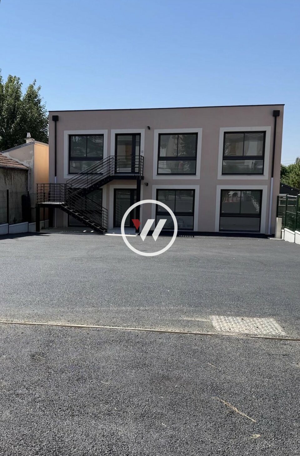 WIT LOCATION-IMMEUBLE-BAILLET-EN-FRANCE-95