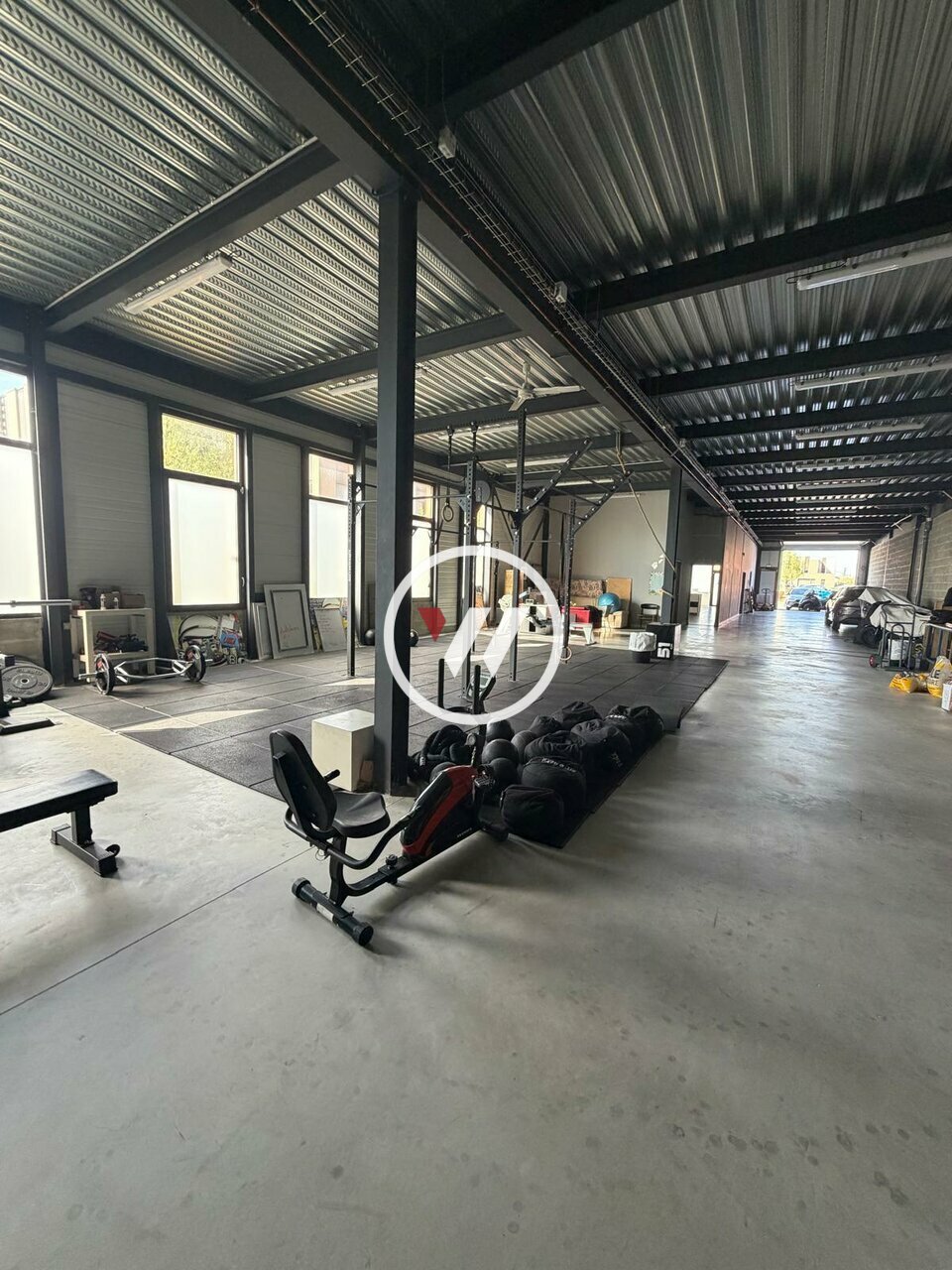 WIT VENTE-LOCAL D'ACTIVITE-TREMBLAY_EN_FRANCE-93