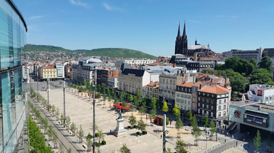 HURBAIN LOCATION-LOCAL COMMERCIAL-CLERMONT-FERRAND-63