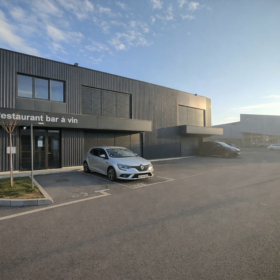 CBI PRO LOCATION-LOCAL COMMERCIAL-VAULX-MILIEU-38