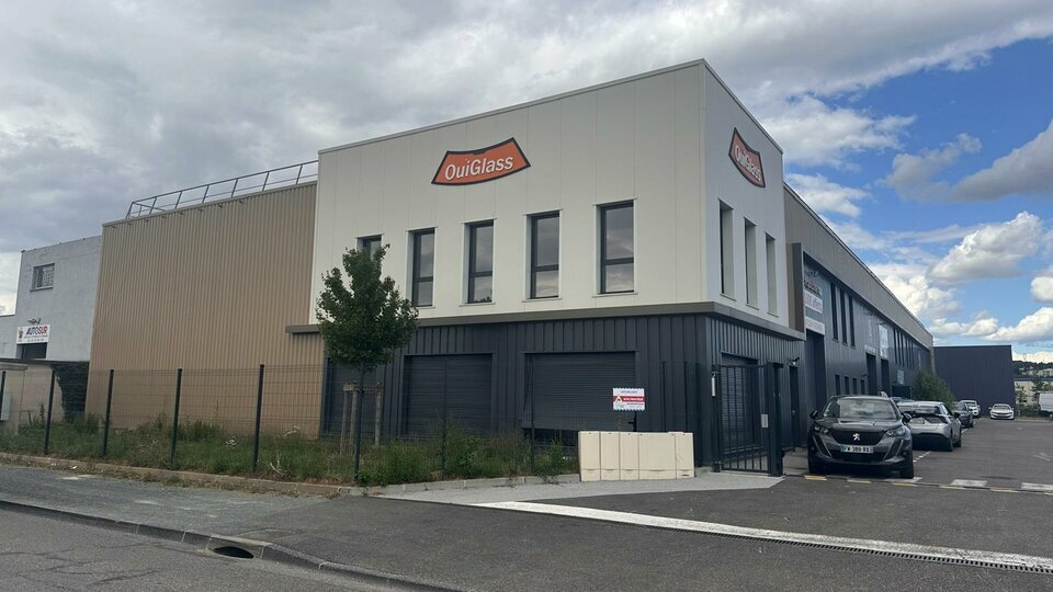 CBI PRO VENTE-LOCAL D'ACTIVITE-GENAY-69