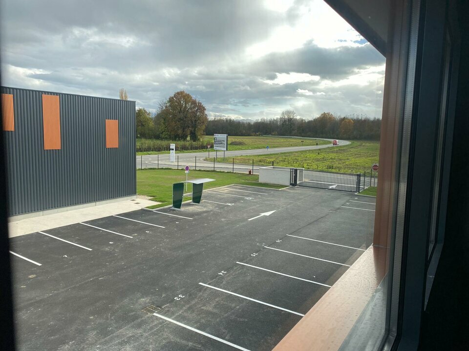 CBI PRO LOCATION-LOCAL D'ACTIVITE-AOSTE-38