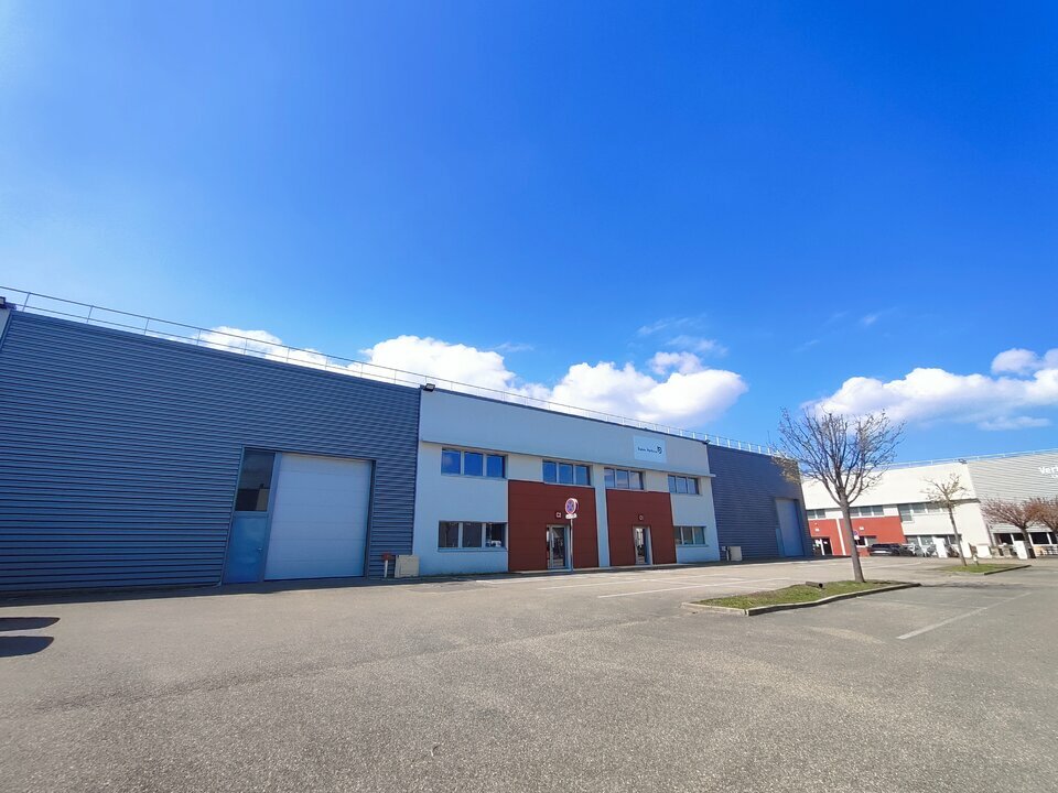 CBI PRO LOCATION-LOCAL D'ACTIVITE-SAINT_PRIEST-69