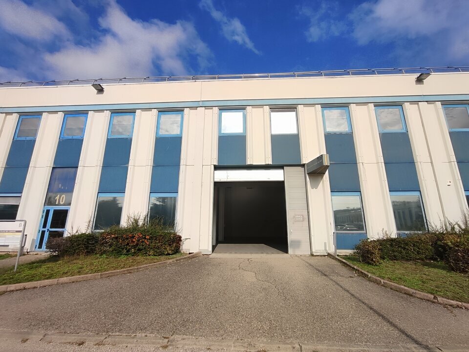 CBI PRO VENTE-LOCAL D'ACTIVITE-VAULX_MILIEU-38