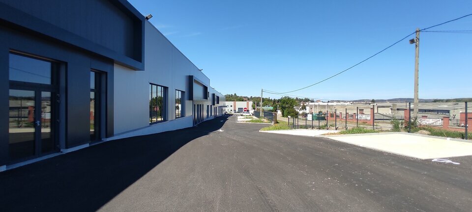 CBI PRO VENTE-LOCAL D'ACTIVITE-BOURGOIN_JALLIEU-38
