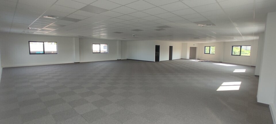 CBI PRO LOCATION-BUREAUX-BOURGOIN_JALLIEU-38