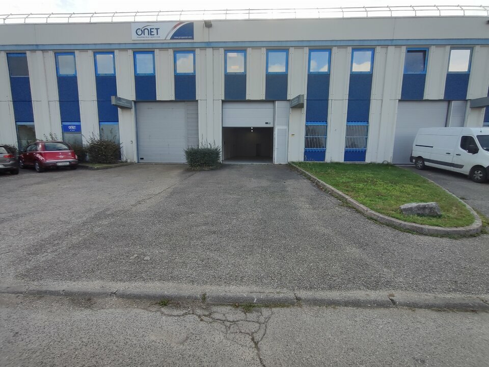 CBI PRO LOCATION-LOCAL D'ACTIVITE-SAINT_QUENTIN_FALLAVIER-38